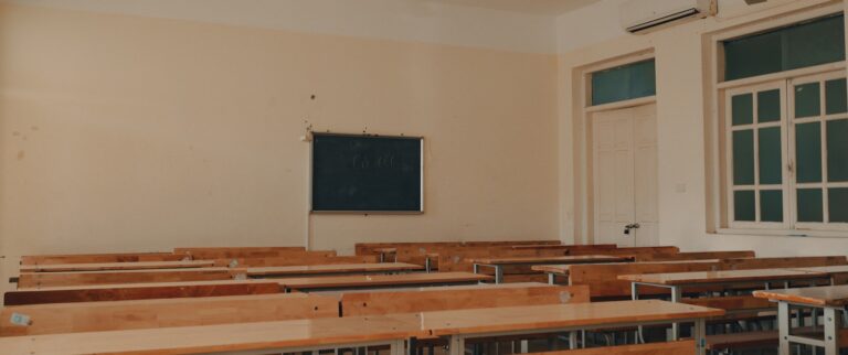 peut-on refuser une équipe éducative à l école